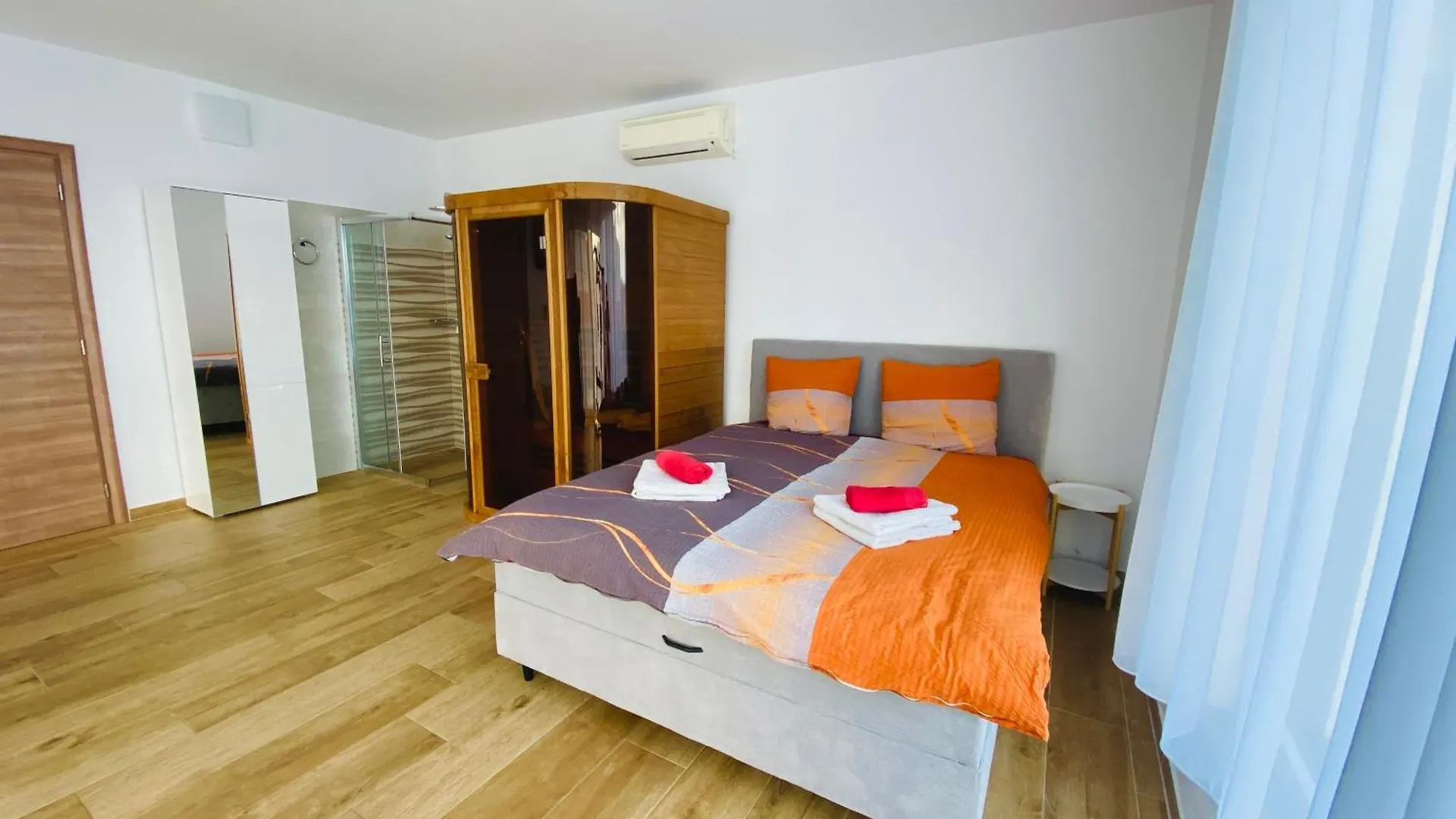 Villa Am Meer Mit Pool & Kinderpool - Leon'S Holiday Homes Medulin Croatia