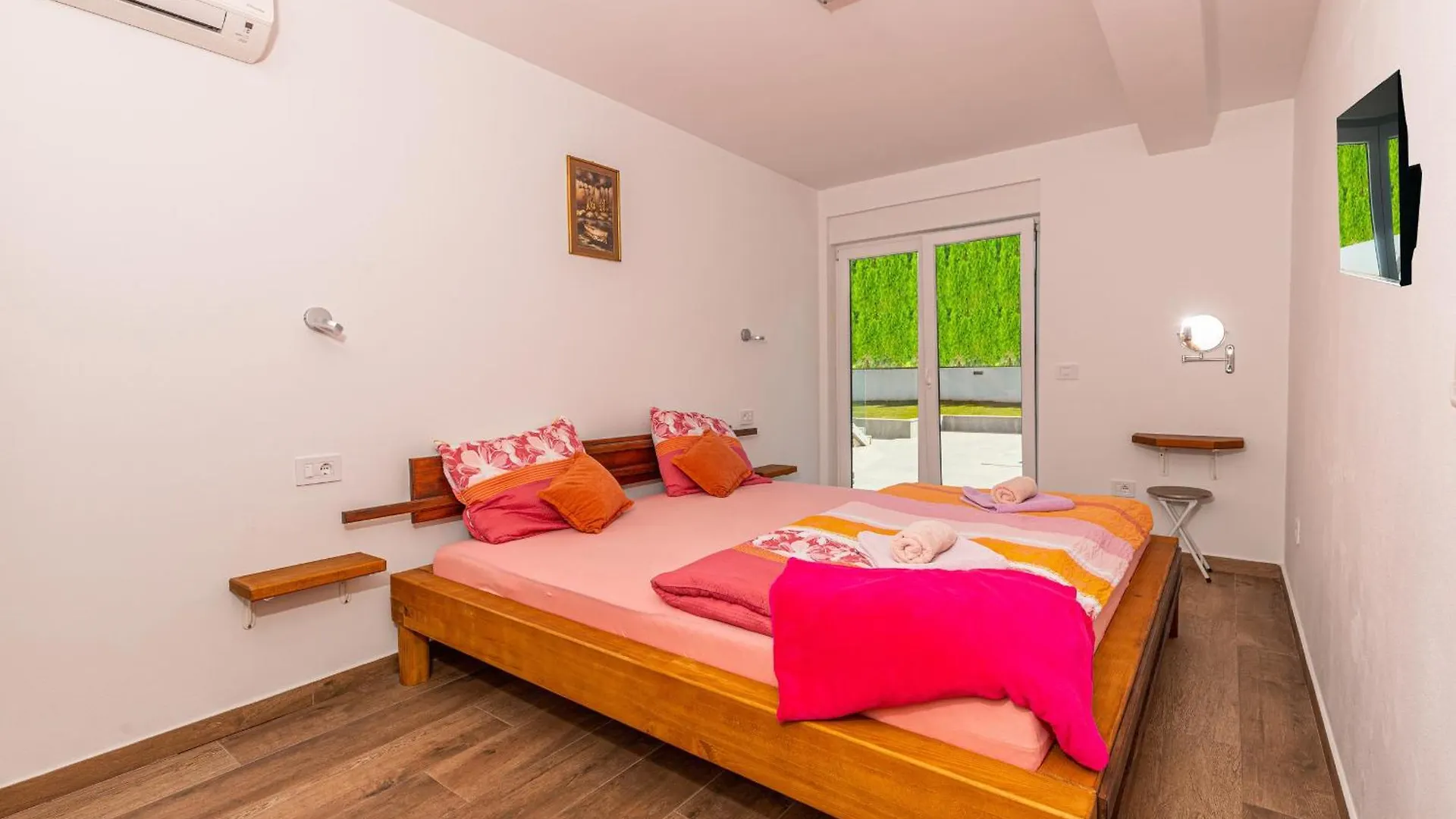 Villa Am Meer Mit Pool & Kinderpool - Leon'S Holiday Homes Medulin Croatia